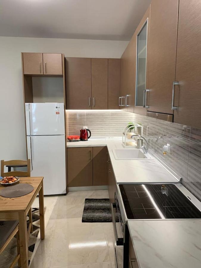 Renovated Apartment In The Center Of Larisa מראה חיצוני תמונה