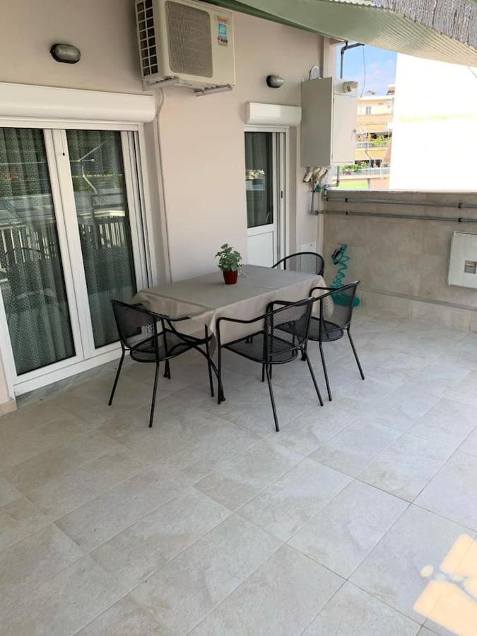 Renovated Apartment In The Center Of Larisa מראה חיצוני תמונה